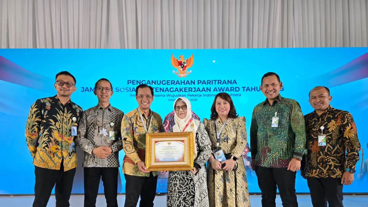Tahu Baxo Bu Pudji, berhasil meraih penghargaan Paritrana Award 2025 sebagai Juara 1 kategori UMKM tingkat nasional