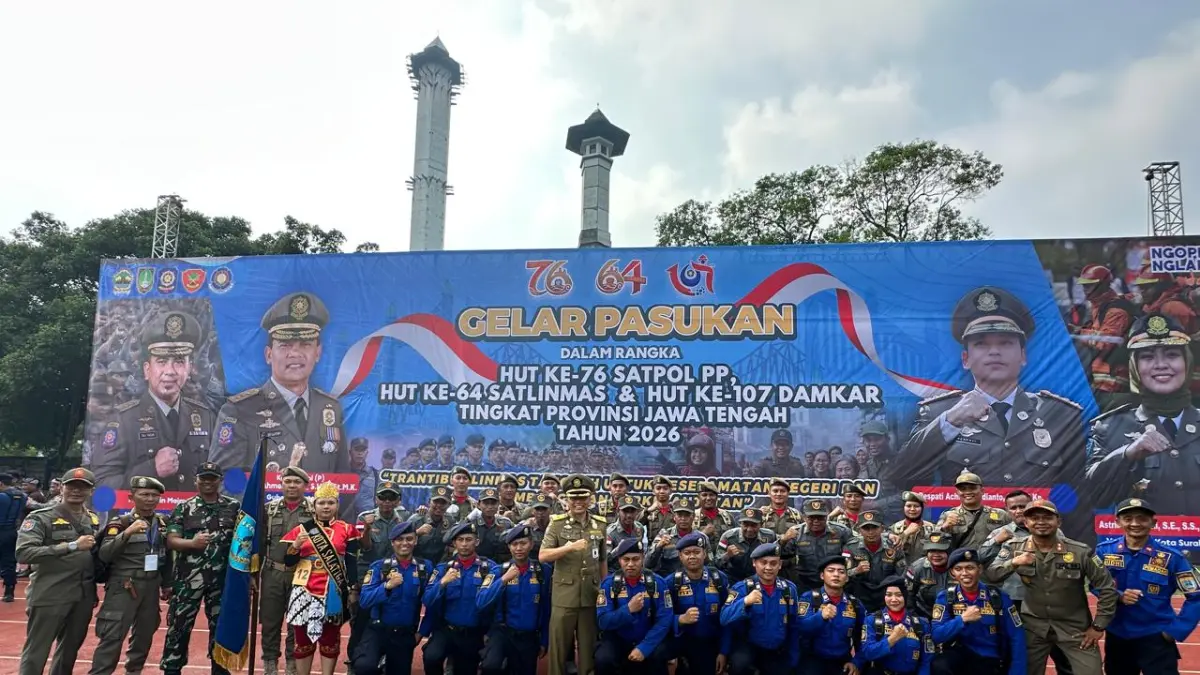 Tim Defile Kota Salatiga yang berprestasi 