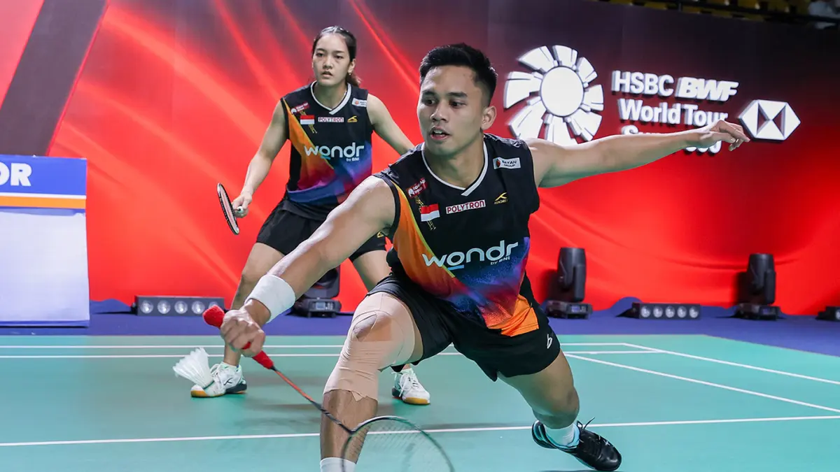 Amri Syahwani/Nita Violina Marwah lolos ke babak 16 besar Thailand Open 2026 lewat pertarungan tiga gim atas Julien Maio/Lea Palermo.