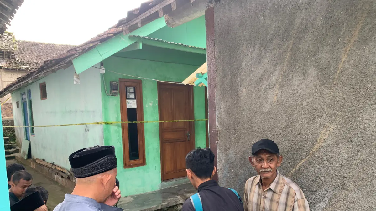 Peristiwa tragis pembacokan di Ngaren-Ngadirejo yang mengakibatkan korban tewas. DEVI KHOFIFATUR RIZQI/ JAWA POS RADAR SEMARANG