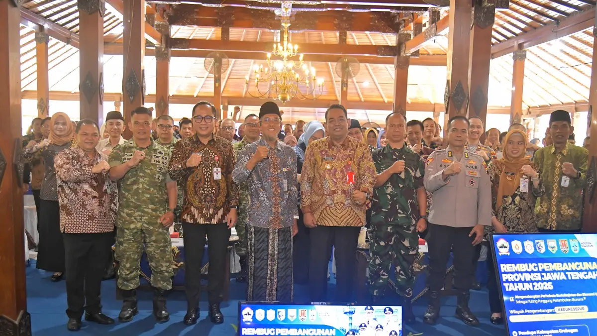 Wakil Wali Kota Semarang, Iswar Aminuddin, menghadiri acara Rembug Pembangunan Provinsi Jawa Tengah Tahun 2026 yang digelar di Pendopo Kabupaten Grobogan pada Jumat (29/5).