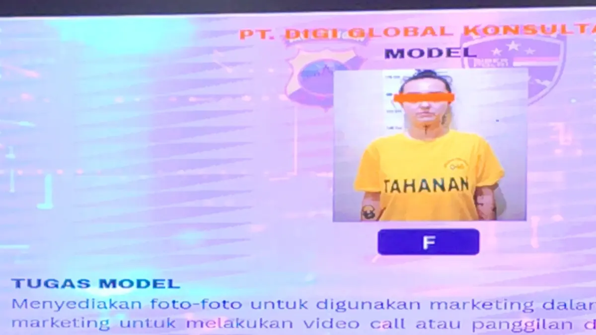 Tampang tersangka F, yang ditampilkan dalam rilis Ditresiber Polda Jateng 