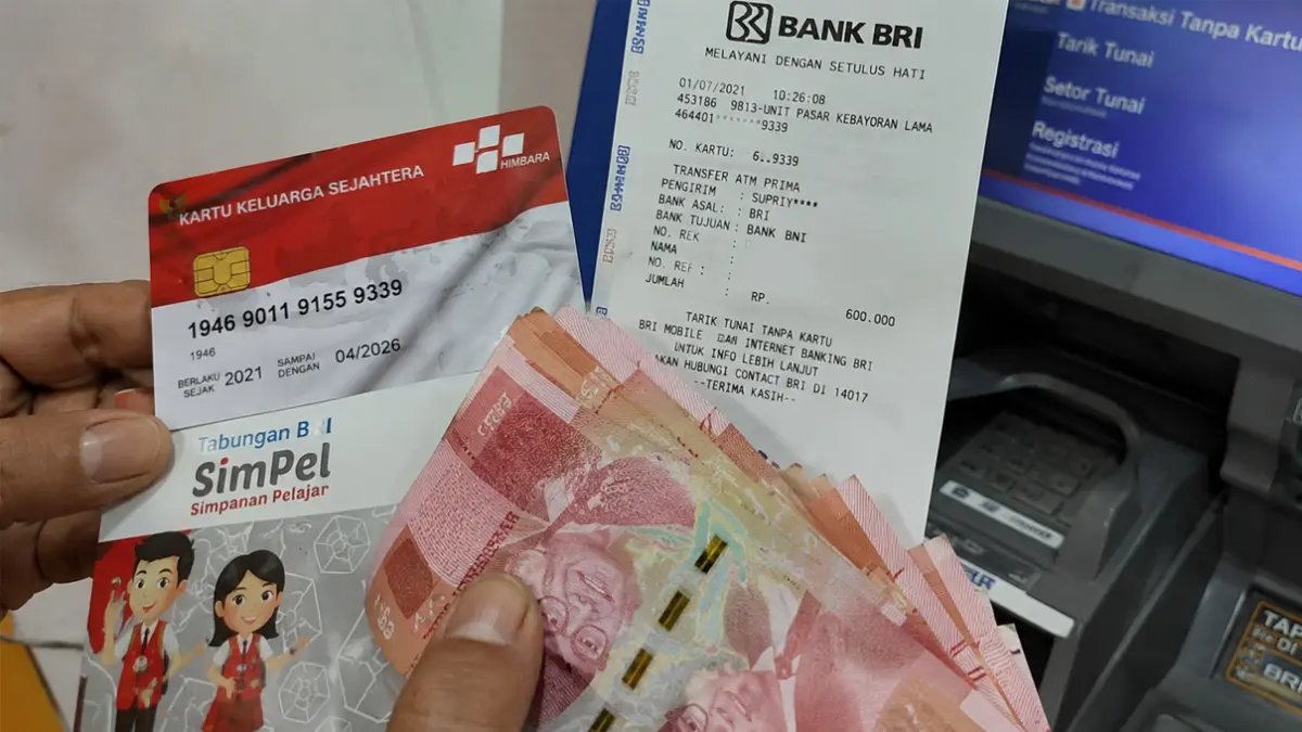 Proses pencairan bansos 2026 terus berlangsung dengan sistem digital SIK-NG. Dana PKH dan BPNT mulai masuk rekening penerima secara bertahap, sementara sebagian masih dalam tahap validasi data.