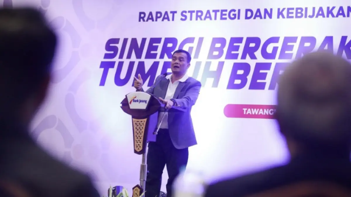 Ahmad Luthfi menghadiri Rapat Strategi dan Kebijakan Semester II Tahun 2026 Bank Jateng di Tawangmangu, Kabupaten Karanganyar, Jumat (19/6/2026).