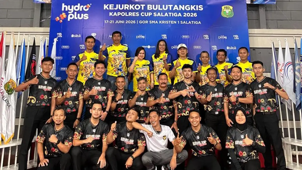 Perangkat pertandingan dalam Kejurkot usai even berakhir