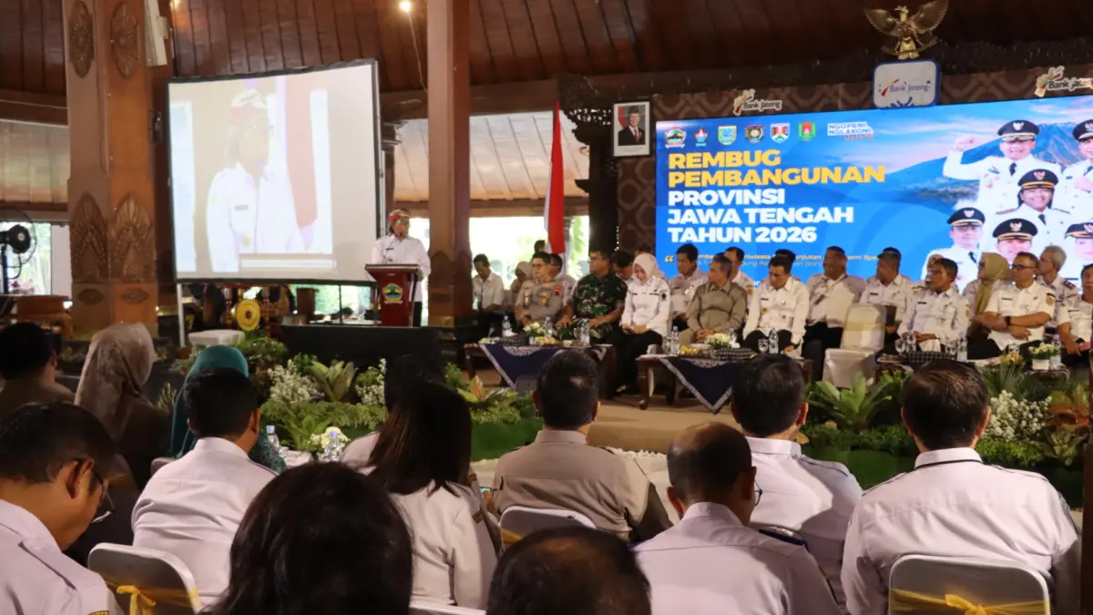 Rembug pembangunan di Jawa Tengah. 