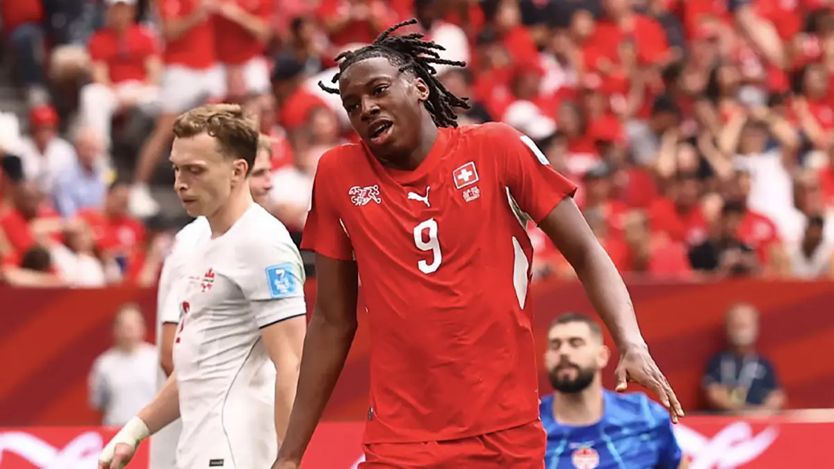 Swiss lolos ke babak 32 besar Piala Dunia 2026 setelah mengalahkan tuan rumah Kanada 2-1 di Stadion BC Place Vancouver.