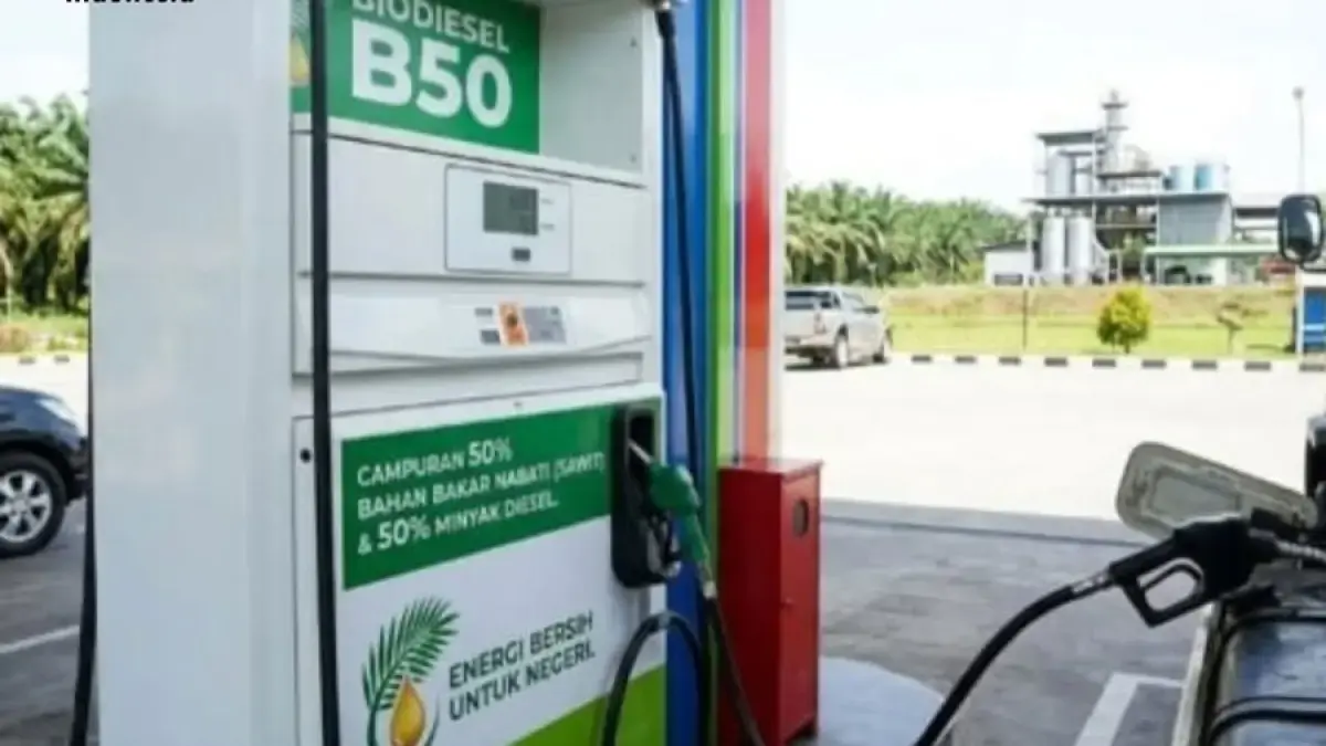 Ilustrasi : SPBU mulai menyediakan BBM Biodiesel B50 untuk kendaraan bermesin solar mulai 1 Juli 2026. (Jawa Pos)