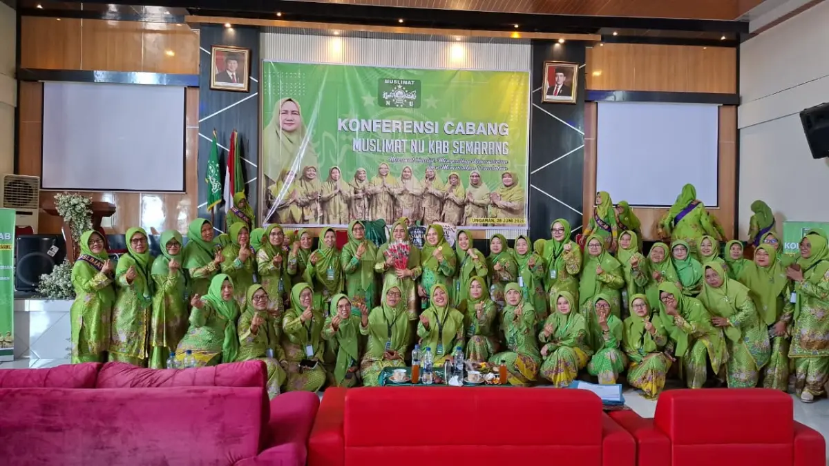 Nur Arifah kembali terpilih menjadi Ketua Pimpinan Cabang Muslimat NU Kabupaten Semarang saat Konferensi Cabang Muslimat NU Kabupaten Semarang digelar.