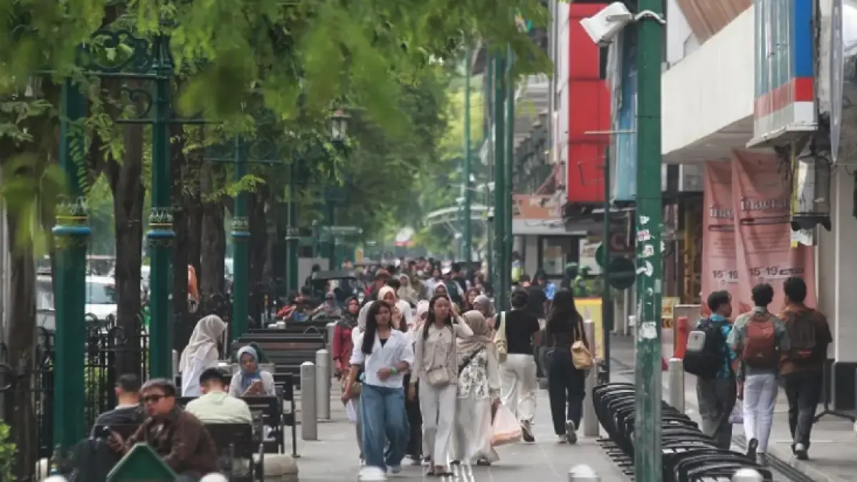 Jogja Pecah Rekor! 5 Tempat Wisata Ini Diserbu Lautan Manusia, Malioboro Sampai Sulit Berjalan!
