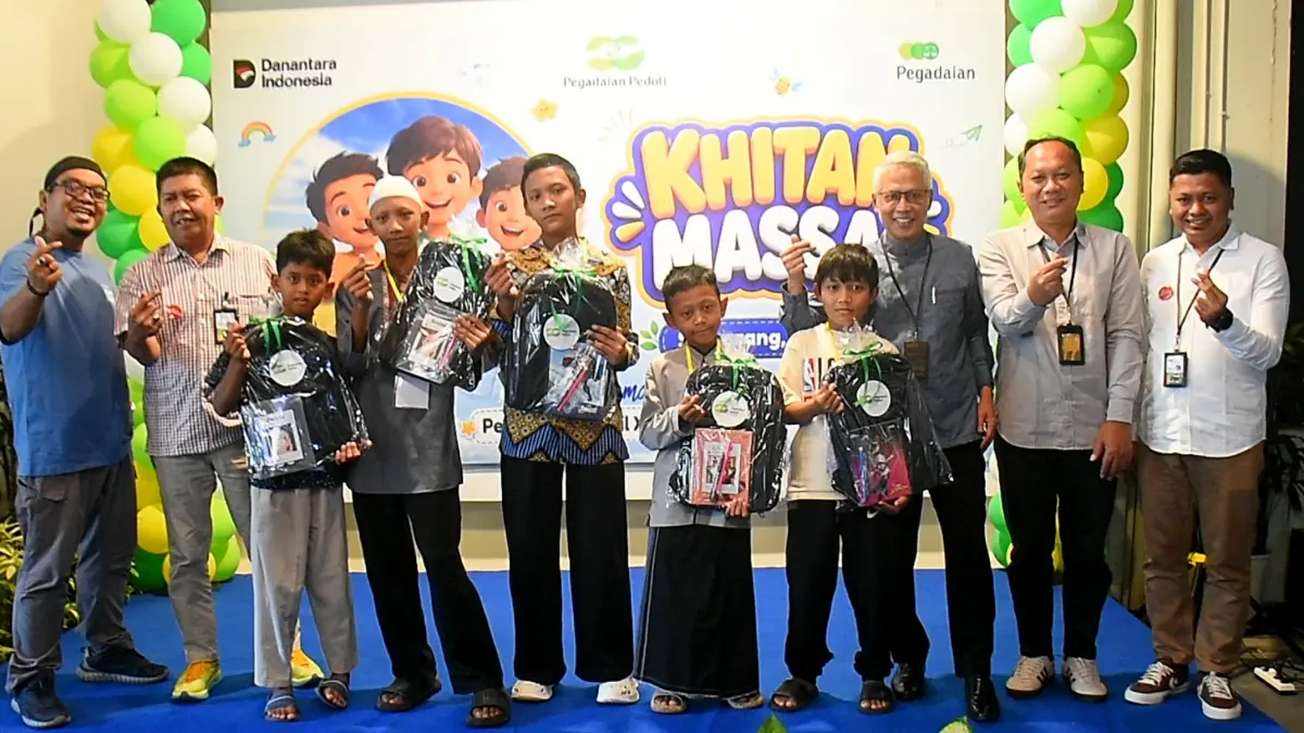 GRATIS: PT Pegadaian Kanwil XI Semarang menggelar program Khitan Cerdas Generasi Emas Indonesia yang memberikan layanan khitan modern gratis kepada 218 anak sebagai wujud implementasi ESG dan kepedulian sosial perusahaan. (dok/radarsemarang.id)