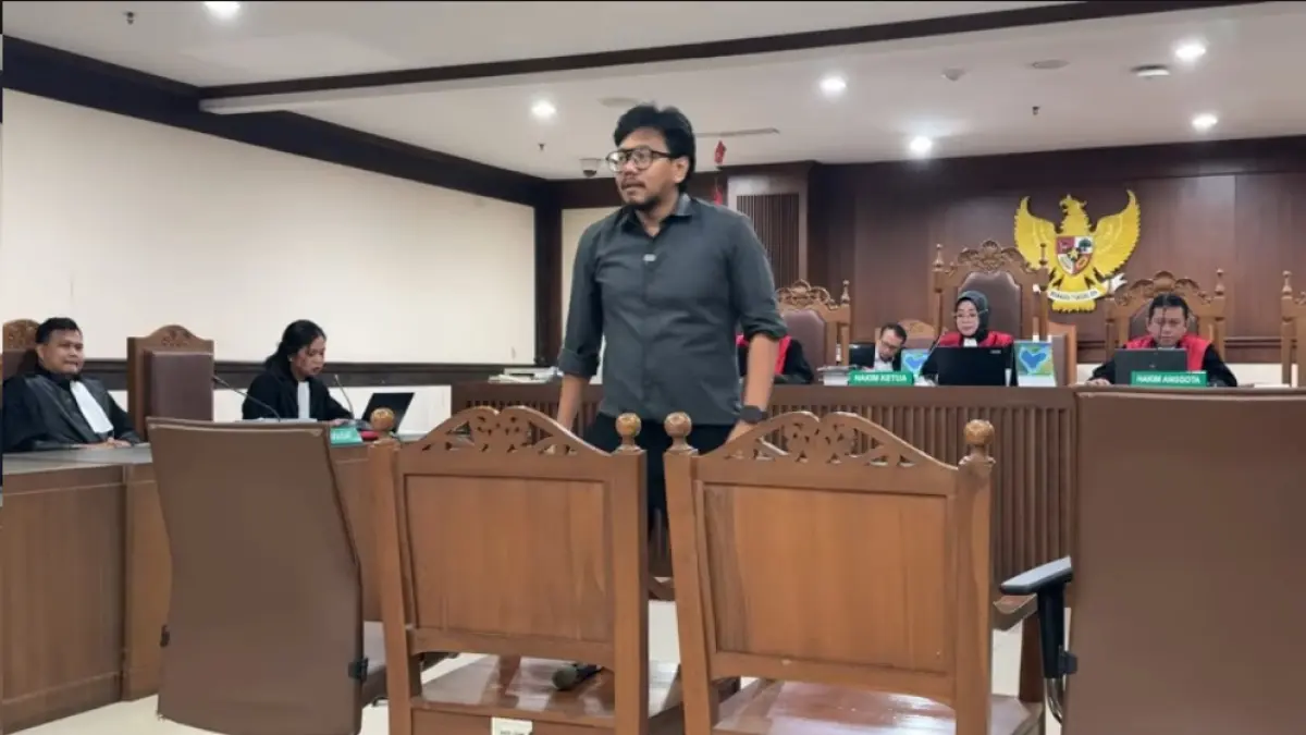  Kasus Timpa Teks Khariq Anhar: Ferry Irwandi Jadi Saksi Meringankan