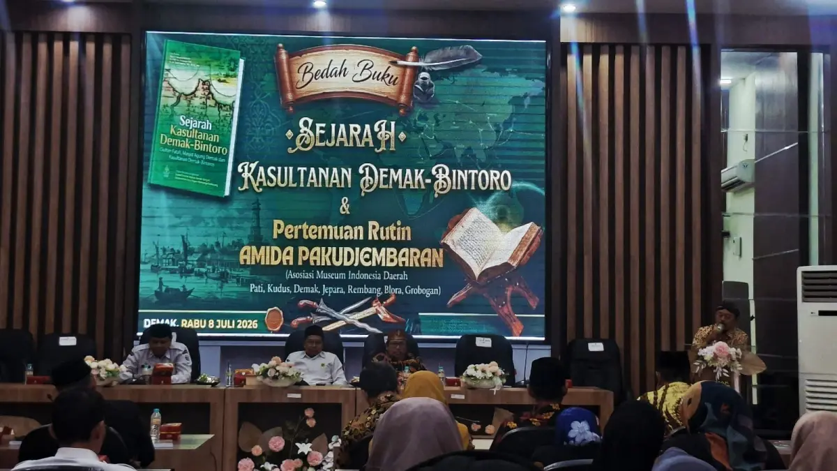 Bedah buku Sejarah Demak Bintoro di ruang Bina Praja Pendopo Demak.(wahibpribadi)