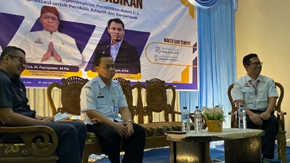 Narasumber seminar&nbsp;&nbsp;pendidikan: Sekretaris Dinas Pendidikan Kabupaten Grobogan Dr. Suprojo DS, S.Pd., M.A., M.Pd.; Kepala Bidang PMPTK Dinas Pendidikan Kabupaten Grobogan Sudrajat Dangu Asmoro, S.Pd., M.Pd. dan Ketua Program Studi Magister Pendidikan Dasar Program Pascasarjana Universitas Muria Kudus Dr. Nur Fajrie, S.Pd., M.Pd.