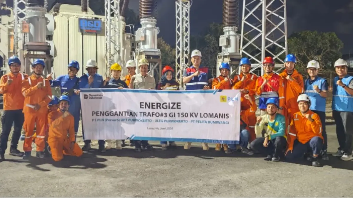 PT PLN (Persero) Unit Induk Transmisi Jawa Bagian Tengah (UIT JBT) kembali memperkuat infrastruktur ketenagalistrikan di wilayah selatan Jawa Tengah melalui pemasangan Trafo 3 di Gardu Induk (GI) 150 kV Lomanis, Kabupaten Cilacap.