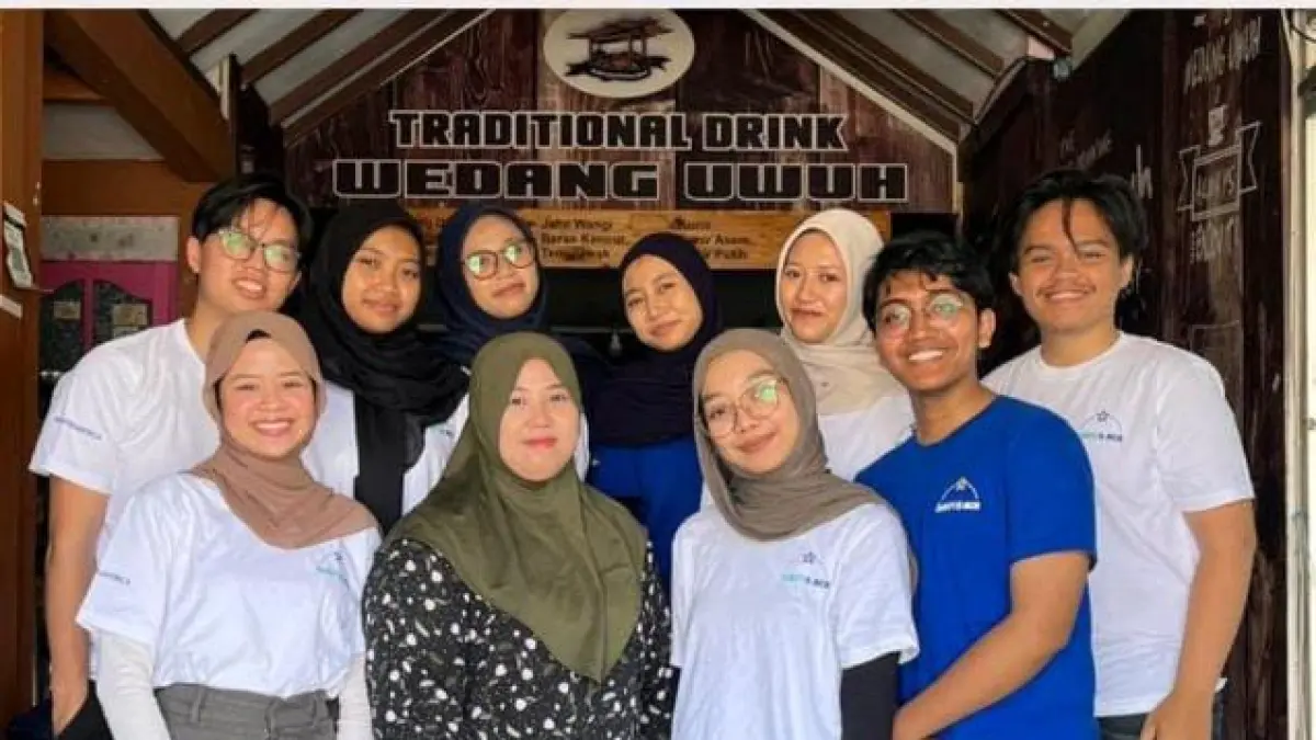 Penerima Bakti Beasiswa BCA Undip