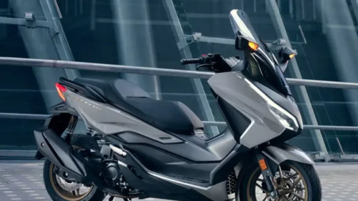 Honda Forza 250 2026 didatangkan ke Indonesia dalam CBU. (Jawa Pos)