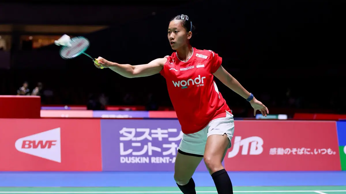 Putri Kusuma Wardani harus berjuang keras untuk mengalahkan unggulan kedua China, Wang Zhi Yi di babak perempatfinal Japan Open 2026, Jumat (17/7).