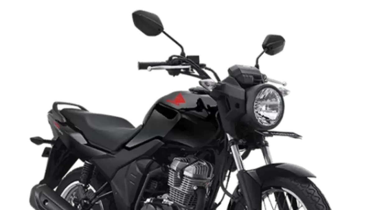 Honda CB150 Verza warna black mempertajam sosoknya yang tangguh. (Ist)