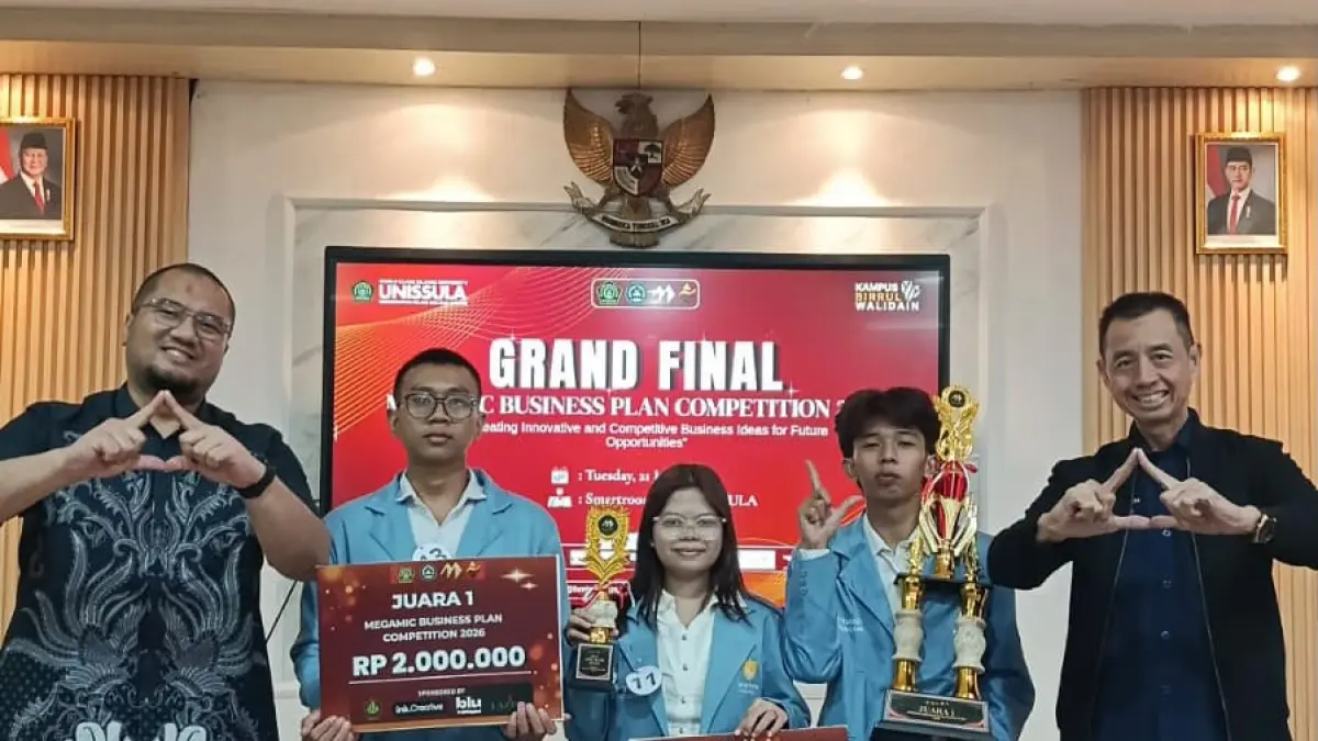 Ikuti Kompetisi Nasional, Mahasiswa APU Raih Juara 1 dan Penghargaan Best Speaker