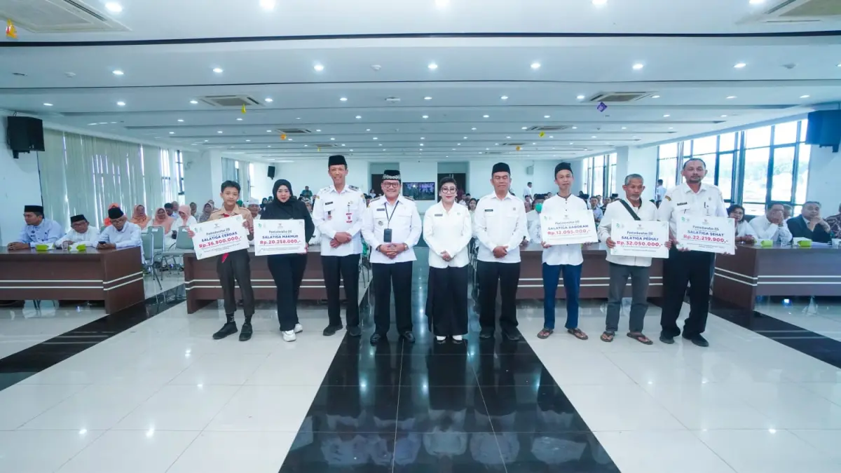 Penyerahan bantuan Baznazls