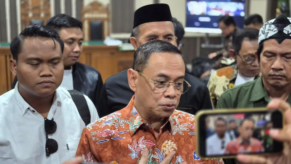 Terdakwa kasus dugaan pemerasan dalam pengisian perangkat desa di Kabupaten Pati, Sudewo menjalani sidang di Pengadilan Tipikor Semarang, Rabu (22/7/2026) (IDA FADILAH/JAWA POS RADAR SEMARANG)