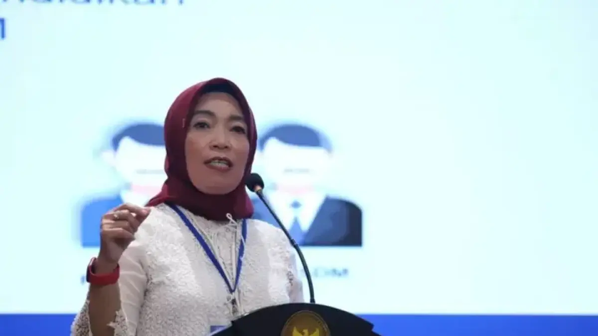 Dirjen GTK Nunuk Suryani