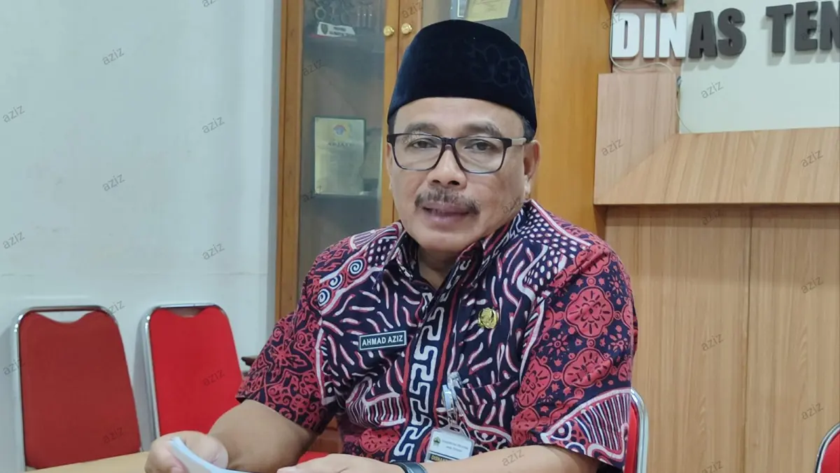 Kepala Disnakertrans Jateng Ahmad Aziz.