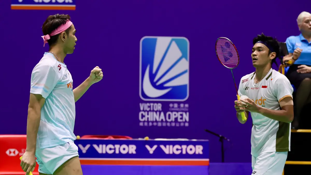 Fajar Alfian/Muhammad Shohibul Fikri back to back juara usai mengalahkan pasangan Korea Selatan Kim Won Ho/Seo Seung Jae di final China Open 2026 dengan skor 16-21, 21-19, 21-19.