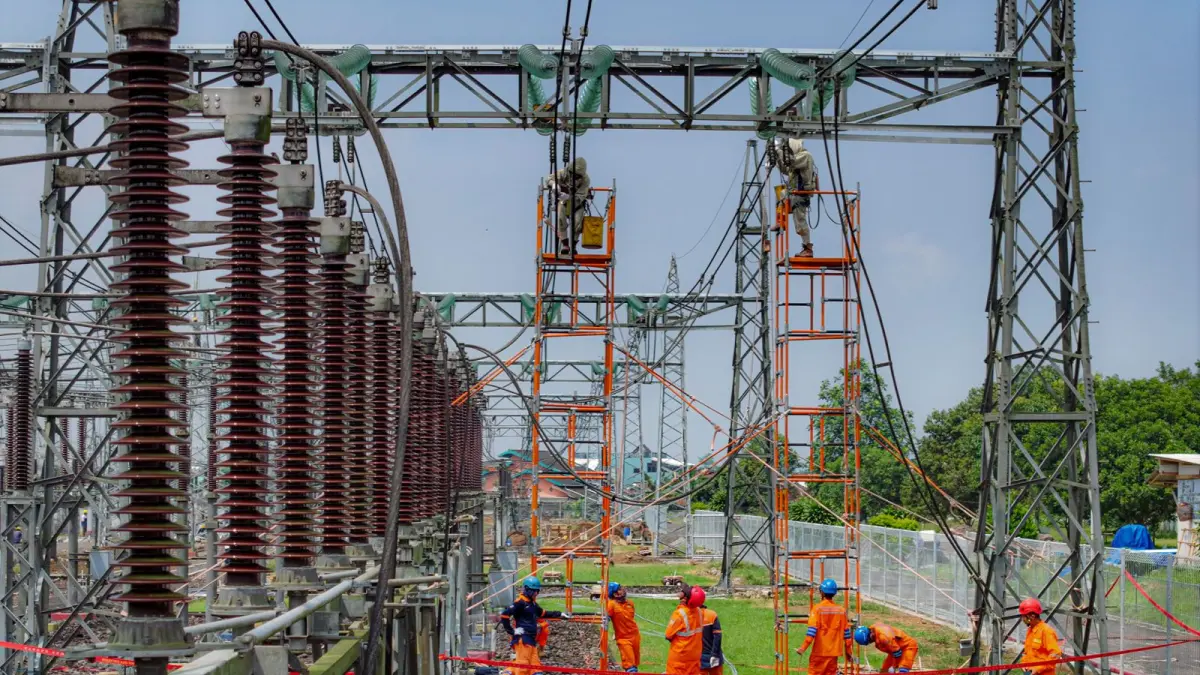 SAMBUT KEMERDEKAAN RI : Tim PDKB PT PLN (Persero) UPT Salatiga berhasil menuntaskan kegiatan pemeliharaan infrastruktur penting di Gardu Induk (GI) 150 kV Boyolali pada hari Senin, 20 Juli 2026. (DOK. HUMAS PLN UPT SALATIGA)