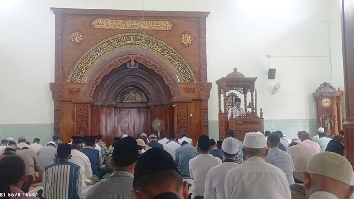 Teks Khutbah Jumat 31 Juli 2026: Hukum Menikah di Bulan Safar, Benarkah Bawa Sial? Ini Jawabannya
