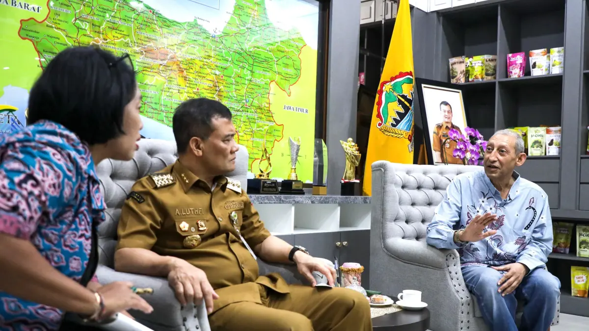 Komitmen investasi  Pengolahan 1.000 Ton Sampah Soloraya  disampaikan saat pertemuan Gubernur Jawa Tengah, Ahmad Luthfi, dengan perwakilan E3i ASEAN, Medhat Omran, di Kantor Gubernur Jawa Tengah, Senin (3/8/2026).