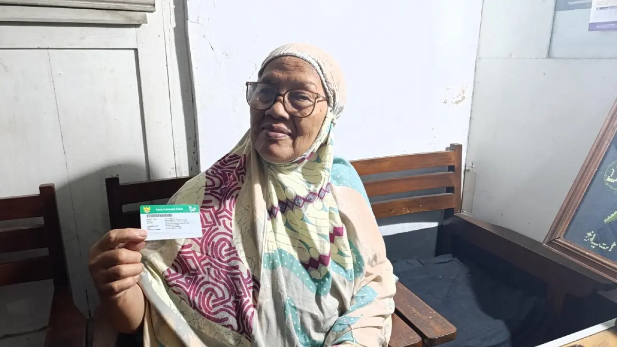 Sudarsih menggunakan JKN untuk berobat secara rutin. (JAWA POS RADAR SEMARANG)
