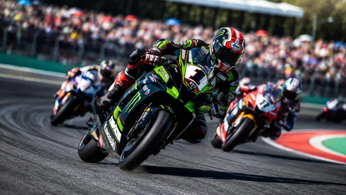 Ilustrasi: Kawasaki Ninja ZX-10R, motor balap besutan Kawasaki ini adalah motor paling sukses diajang balapan motor Superbike, WorldSBK. (ai/Sulistiono)