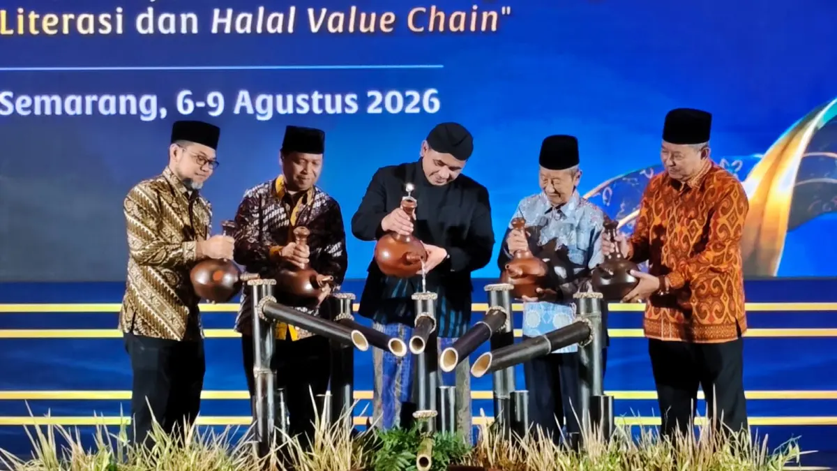 Pembukakan Festival Jateng Syariah 2026 di The Suri Ballroom, Kamis (6/8).