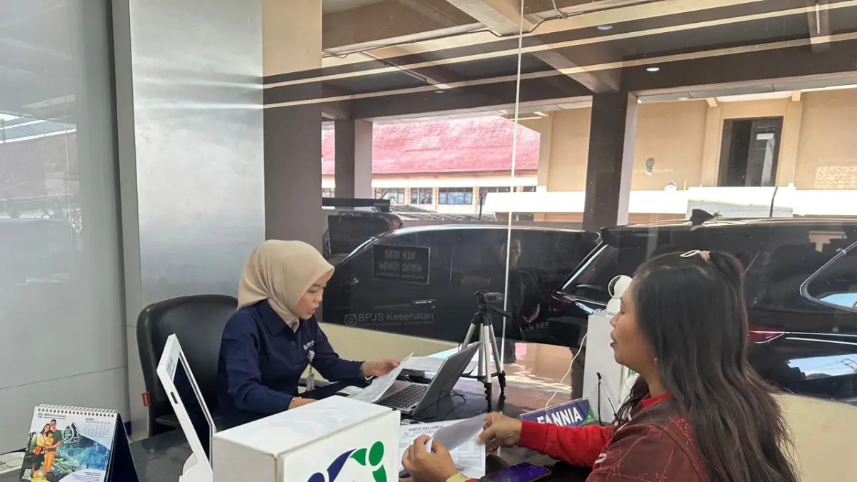 Peserta BPJS Kesehatan saat datangi Kantor BPJS Kesehatan Cabang Ungaran.