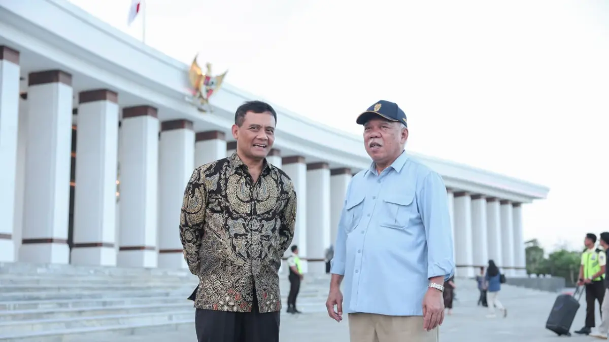 Gubernur Jawa Tengah, Ahmad Luthfi bersama Kepala Otorita IKN, Basuki Hadimuljono.
