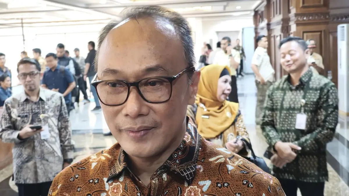 Jangan Kaget! Kepala BKN Bocorkan Trik PNS Bisa Kantongi Pensiun Rp 1 Miliar, Ini Rahasianya!
