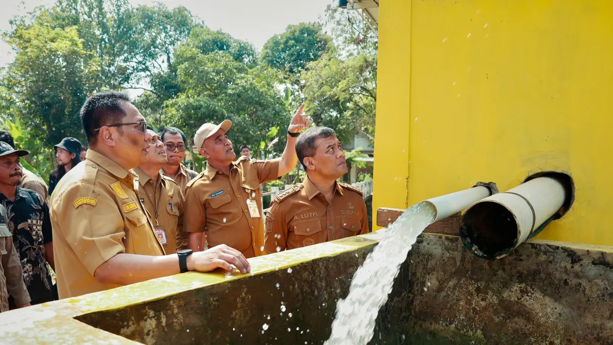 Pemerintah Provinsi Jawa Tengah memasang pompa air tenaga surya (PATS) (ist)