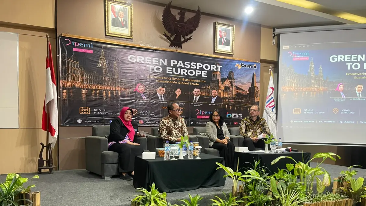 NAIK KELAS : Ketua IPEMI Jawa Tengah, Hj Lies Iswar Aminuddin ketika menggelar Forum Seminar dan Kurasi Produk UMKM di Hotel Front One HK Semarang, Selasa (11/8).