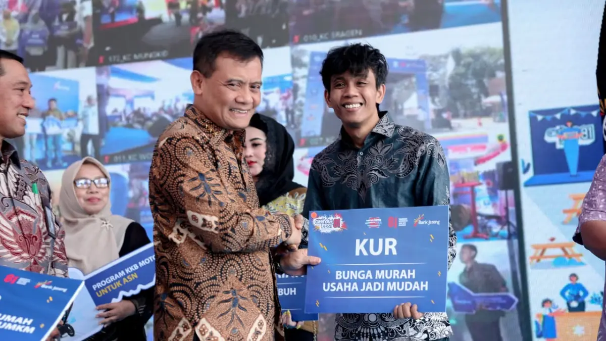 Gubernur Ahmad Luthfi saat membuka Gebyar Fest 81 di Kantor Pusat Bank Jateng, Jalan Pemuda, Kota Semarang, Rabu (12/8/2026).
