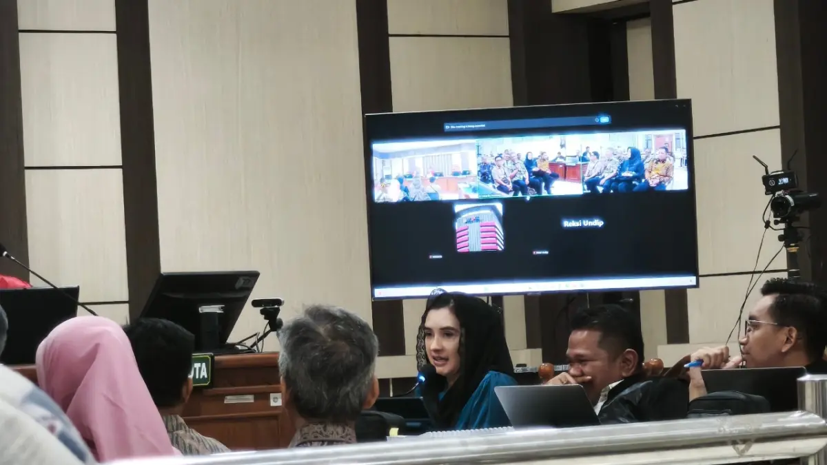 Sejumlah Kepala OPD di Kabupaten Pekalongan bersaksi di sidang Bupati Pekalongan nonaktif, Fadia Arafiq, Kamis (13/8/2026). (IDA FADILAH/JAWA POS RADAR SEMARANG)