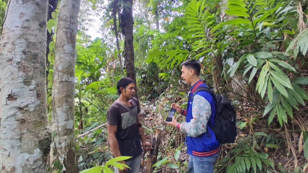Terobos Kabut dan Jalan Terjal, Mantri BRI Menjaga Asa Pelaku Usaha Cianjur Selatan