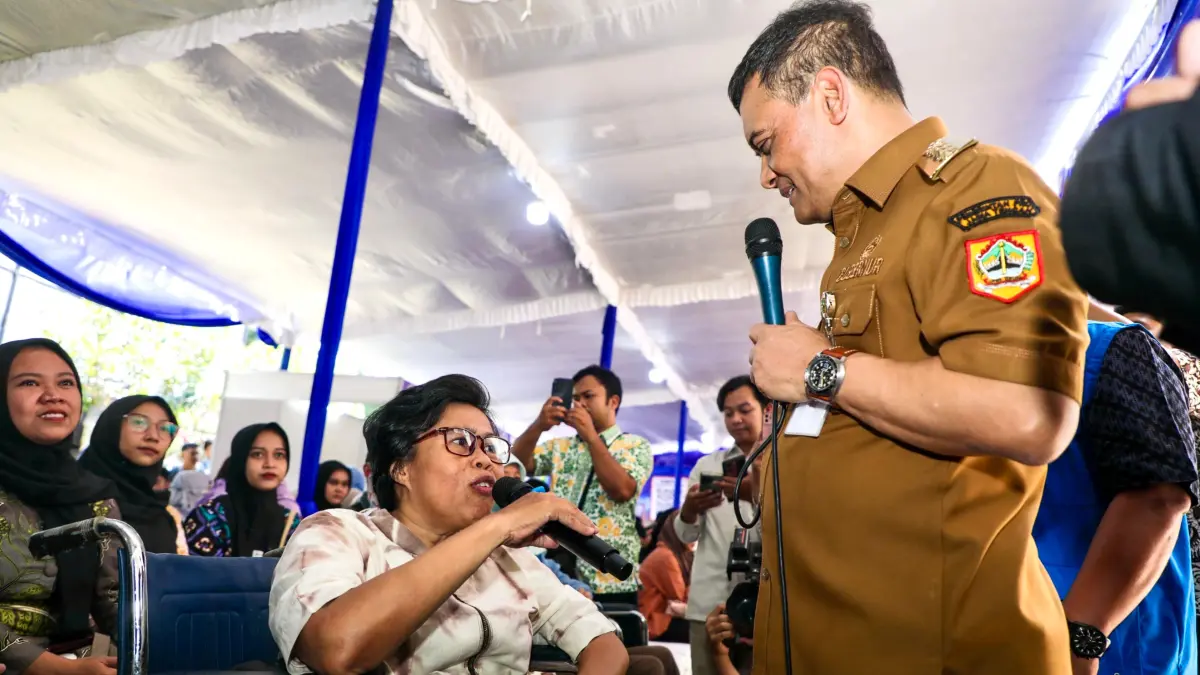 Gubernur Ahmad Luthfi mengunjungi gelaran bursa kerja (Job Fair) dalam rangka memperingati Hari Jadi Ke-81 Provinsi Jawa Tengah di halaman Kantor Dinas Tenaga Kerja dan Transmigrasi (Disnakertrans) Provinsi Jawa Tengah.&nbsp;(ist)
