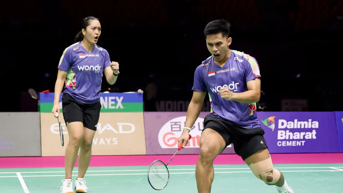Amri Syahnawi/Nita Violina Marwah lolos ke babak semifinal Kejuaraan Dunia 2026 usai mengalahkan wakil Taiwan, Yang Po-Hsuan/Hu Ling Fang dengan skor 21-18, 21-9.