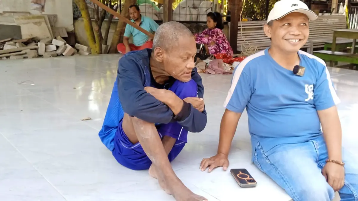 Nuryanto bersama Adi dari Sinau Urip