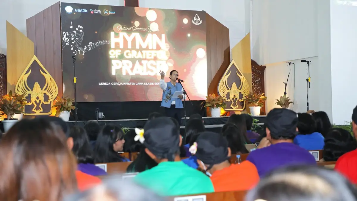 Tiga rumah ibadah dari komunitas Katolik, Kristen, dan Islam menjadi titik kunjungan Wali Kota Semarang, Agustina Wilujeng, dalam sehari, Selasa (25/8/2026).