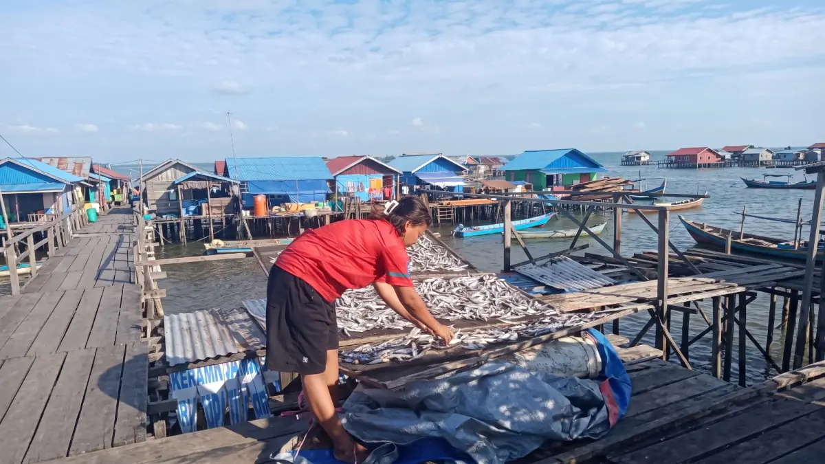 Berdayakan UMKM hingga ke Pelosok Negeri, BRI Dorong Pengusaha Ikan Kering Sorong Naik Kelas Lewat Program 