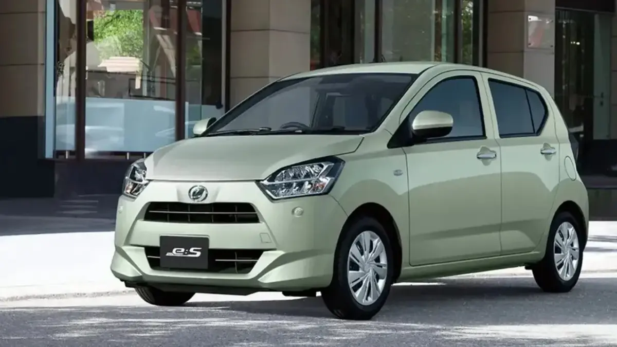 Daihatsu Mira eS 2026