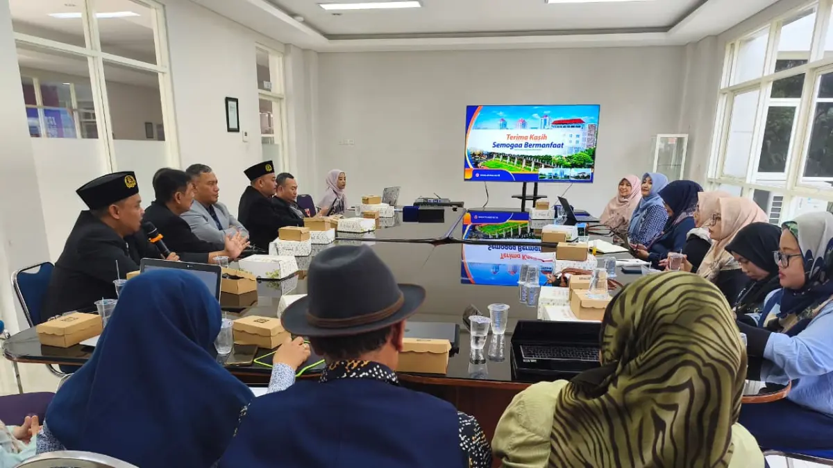 Program Studi Magister Pendidikan Dasar (MPD) Program Pascasarjana Universitas Muria Kudus (UMK) terus memperkuat kualitas akademik dan tata kelola program studi melalui kegiatan benchmarking ke Program Studi S2 Pendidikan Dasar Fakultas Ilmu Pendidikan Universitas Negeri Surabaya (UNESA). 